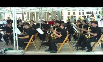 La Banda de Confalón de Écija en los conciertos: “Sonidos de banda en las plazas de Córdoba”