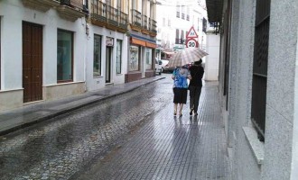 TU NOTICIA: Al mal tiempo, buena cara. Fernando Castellano de Écija nos desea buen finde.