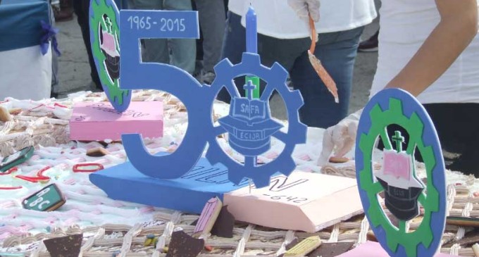 La SAFA de Écija celebra su 50 aniversario con una tarta gigante para 2.000 personas