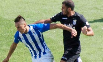 El Écija Balompié gana al Melilla por 2-1