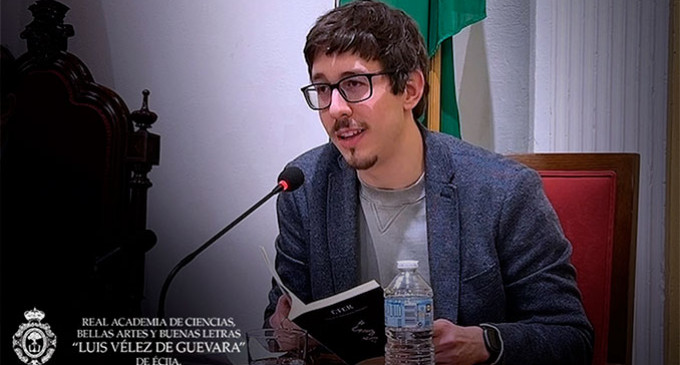 SE PRESENTA LA PUBLICACIÓN “ÉTER”, EL PRIMER LIBRO DE POESÍAS DEL JOVEN ESCRITOR ECIJANO MIGUEL A. BALMASEDA MÁRQUEZ (vídeo)